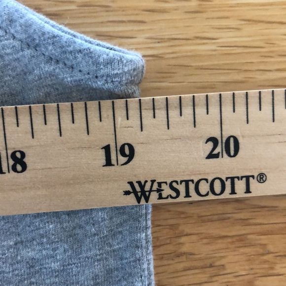 Fabletics Micah muscle tank size Small - Picture 3 of 4